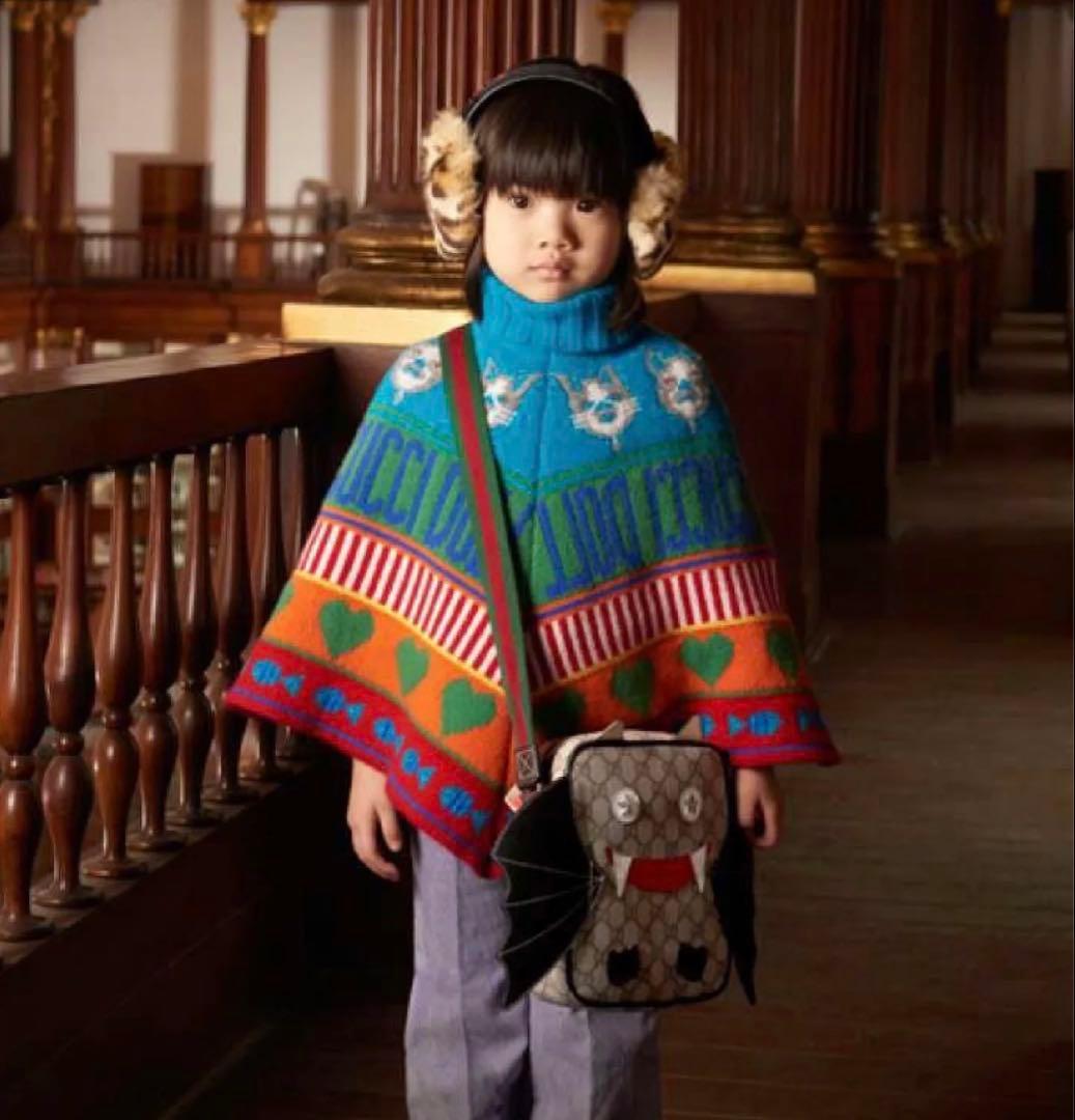 ち*こ様 GUCCI ウール100％ケープコート