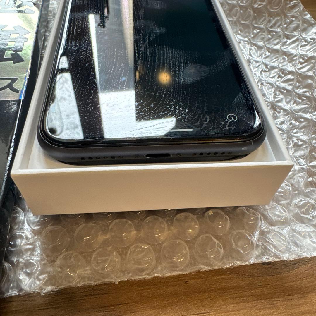 スマートフォン本体 iPhone11 128G