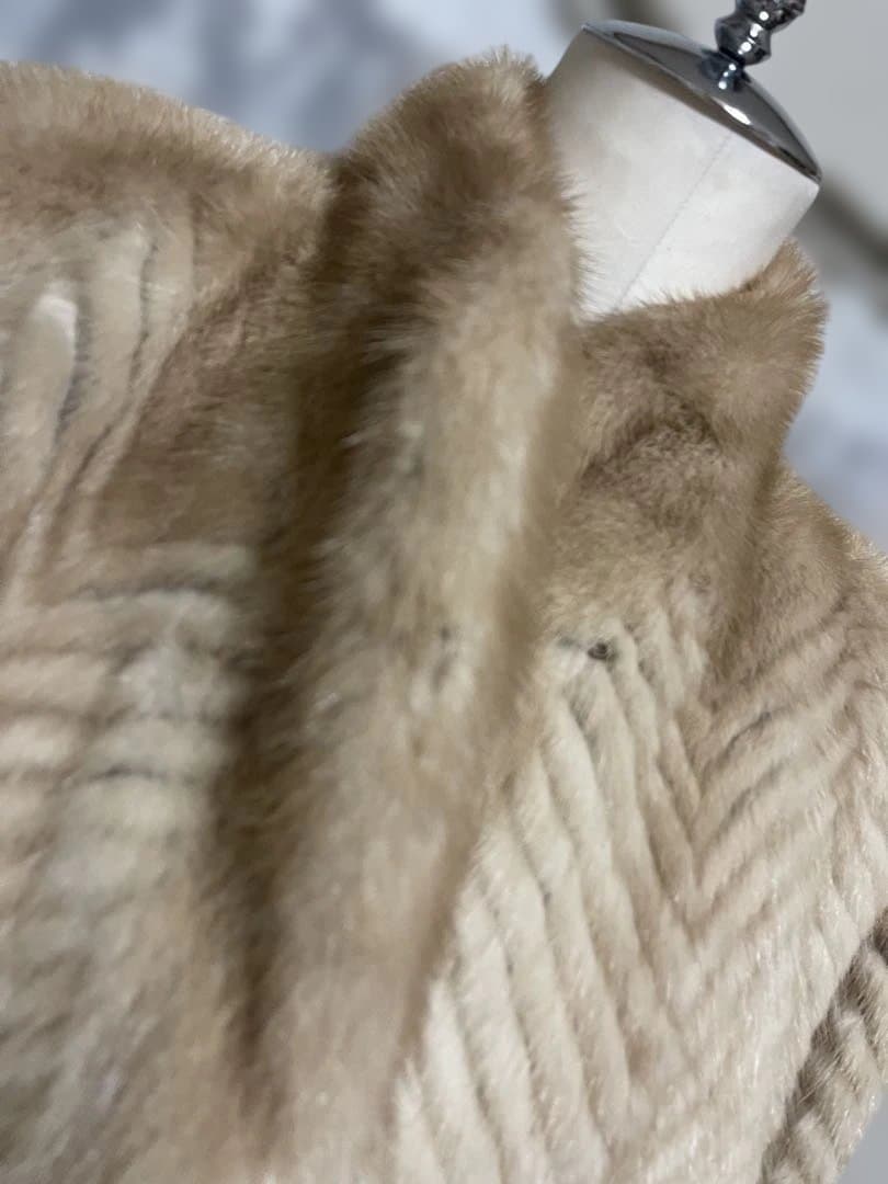 高品質　　LUPIAN FURミンク　コート