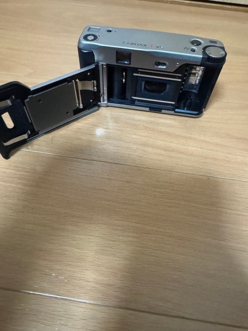CONTAX コンタックス　TVS コンパクトフィルムカメラ