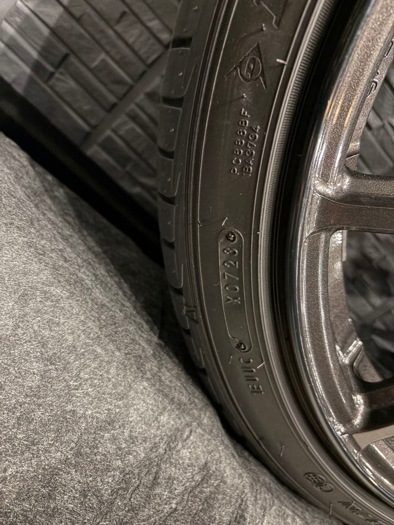 【超美品】NDロードスターRAYS 57トラセンド17インチ8.5j FACE2