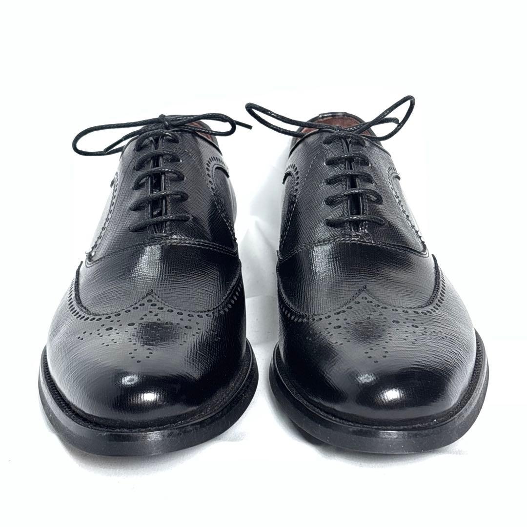 【極美品】BARNEYS NEWYORK ウィングチップ（43）革靴 型押レザー