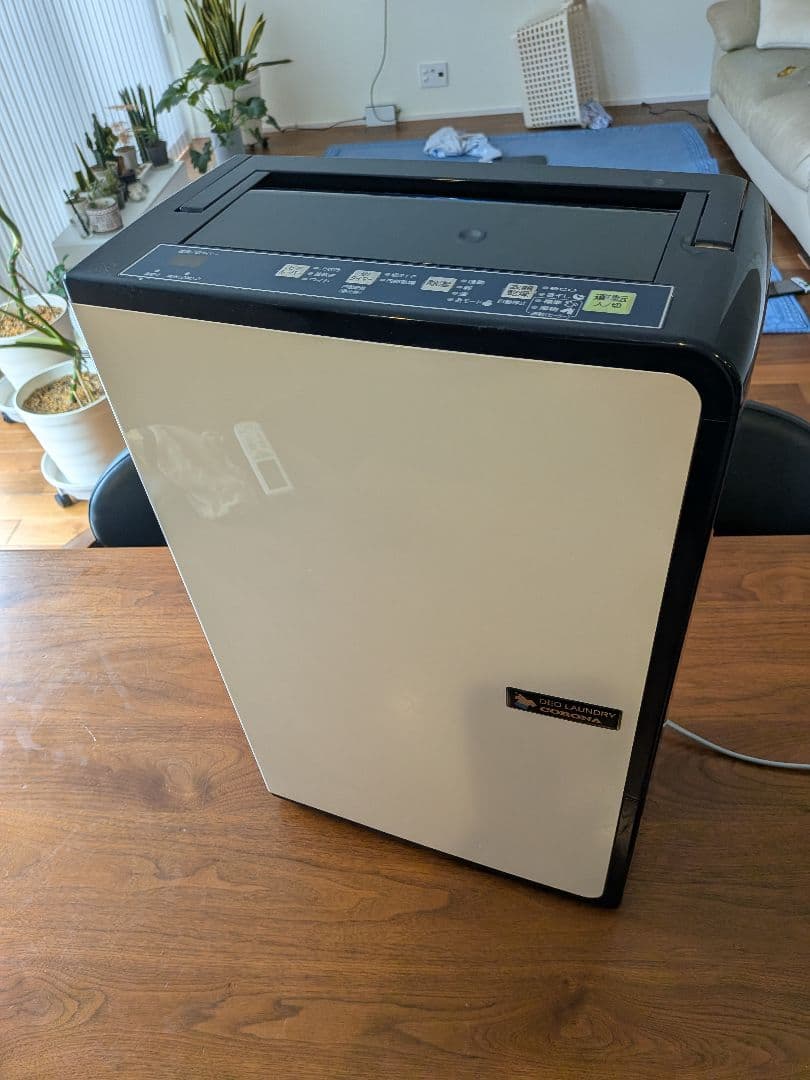 ト*イ様 コロナ 除湿機 CD-H1016 2016年製