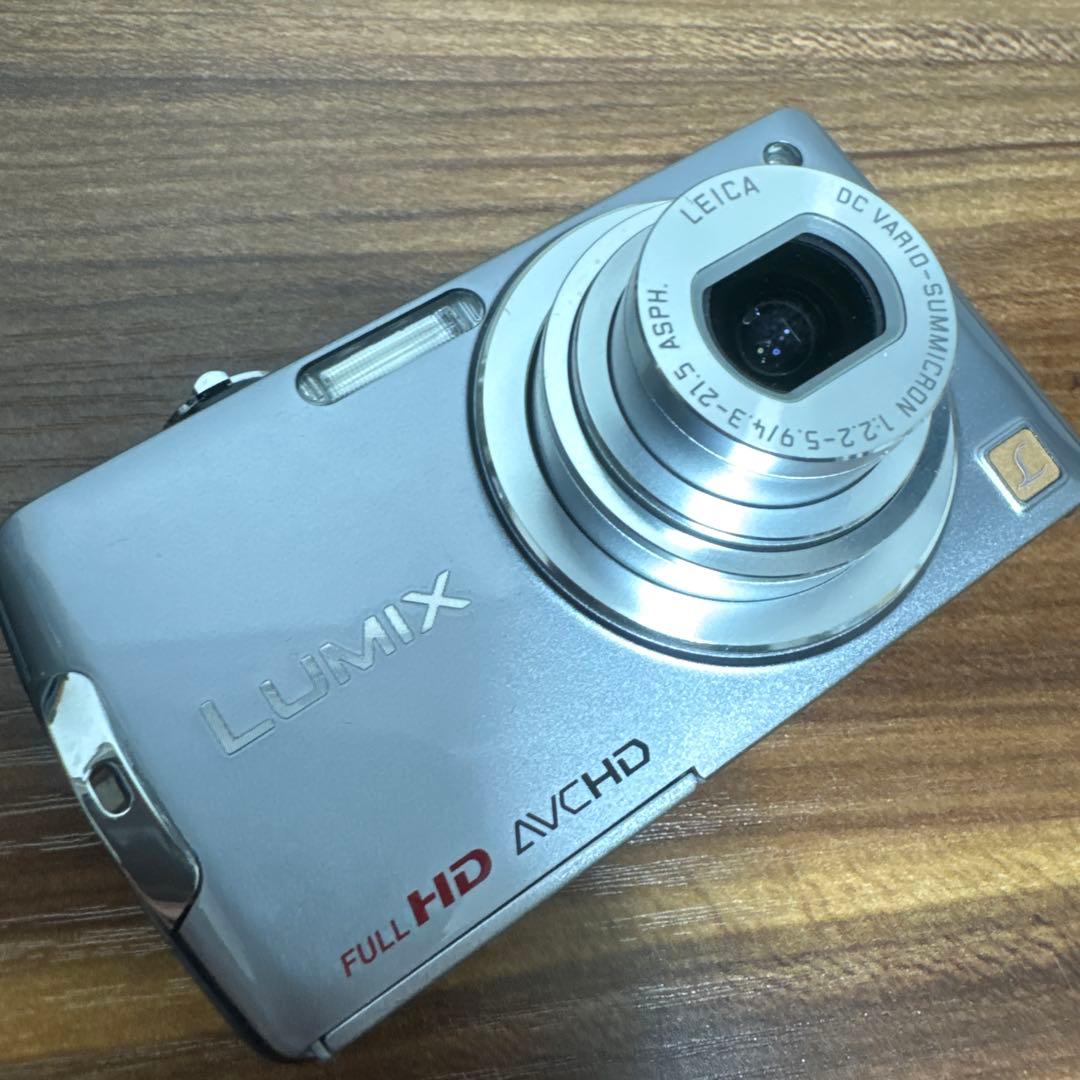 美品 パナソニック Panasonic LUMIX DMC-FX700