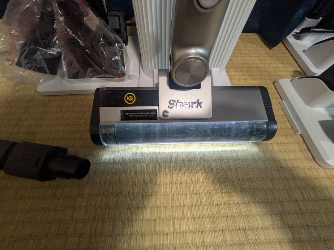 Shark 掃除機　CLEAN SENSE IQ IW3241　訳あり