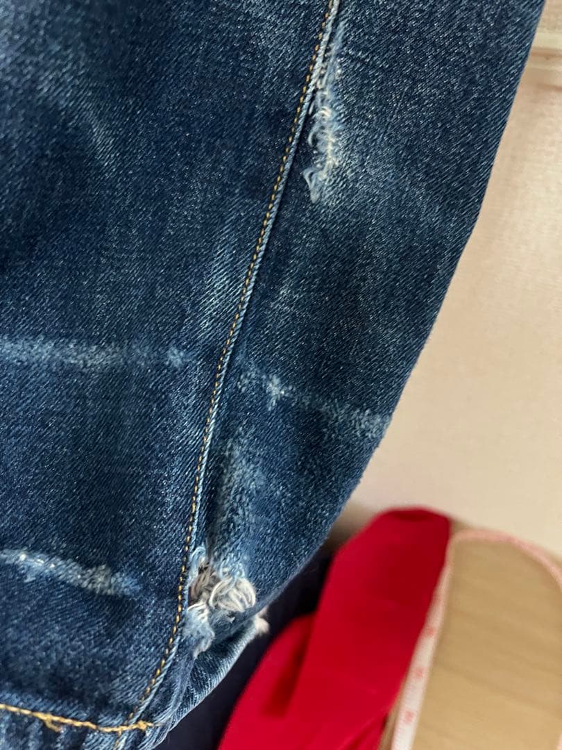 OLD Supreme 赤耳ストレートデニム ダメージあり1