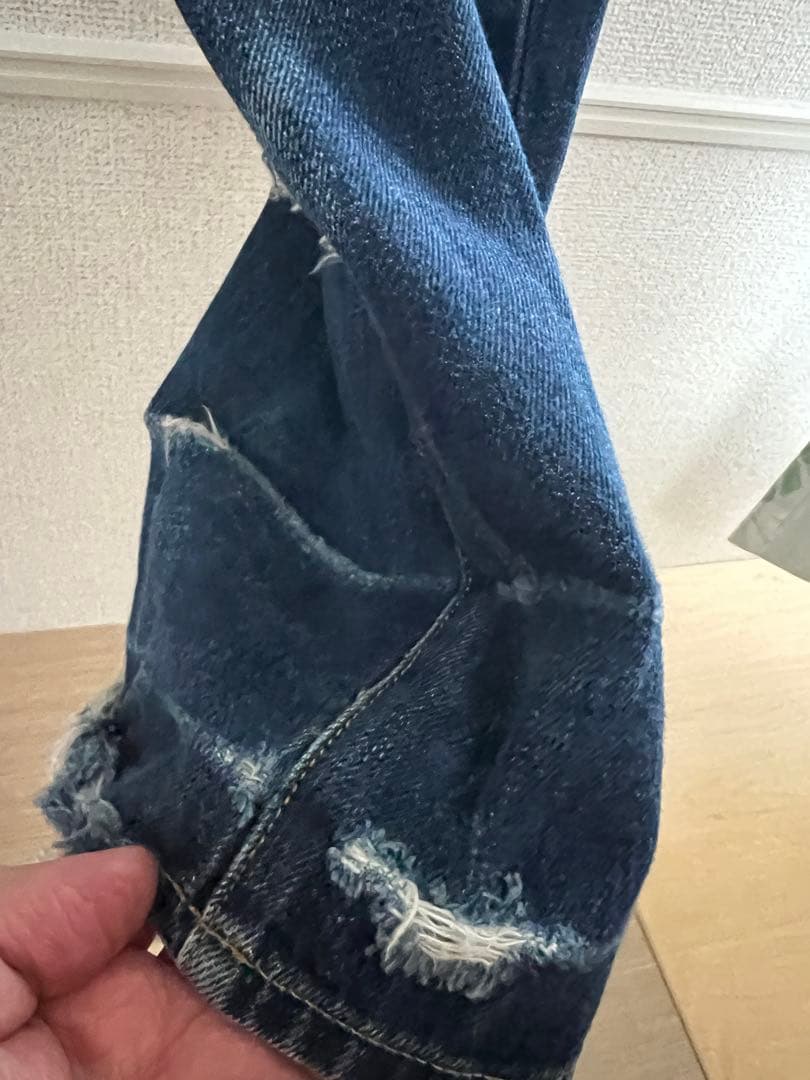 OLD Supreme 赤耳ストレートデニム ダメージあり1