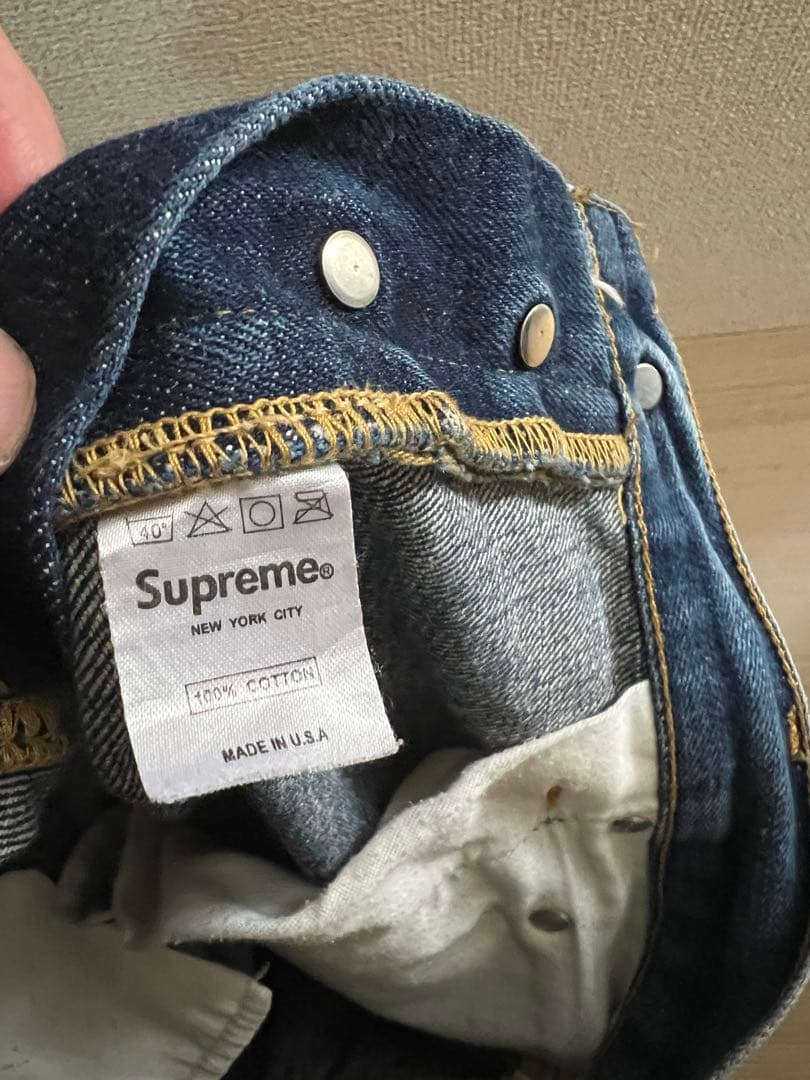 OLD Supreme 赤耳ストレートデニム ダメージあり1