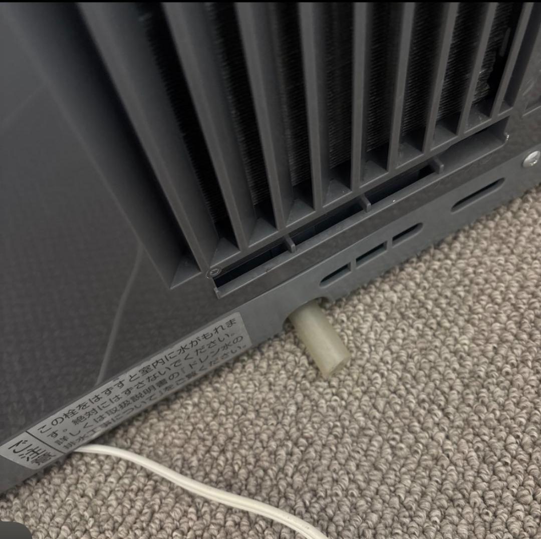 大幅値下げ！2022年製窓用クーラー(1月中引き取り希望)大阪府　KOIZUMI