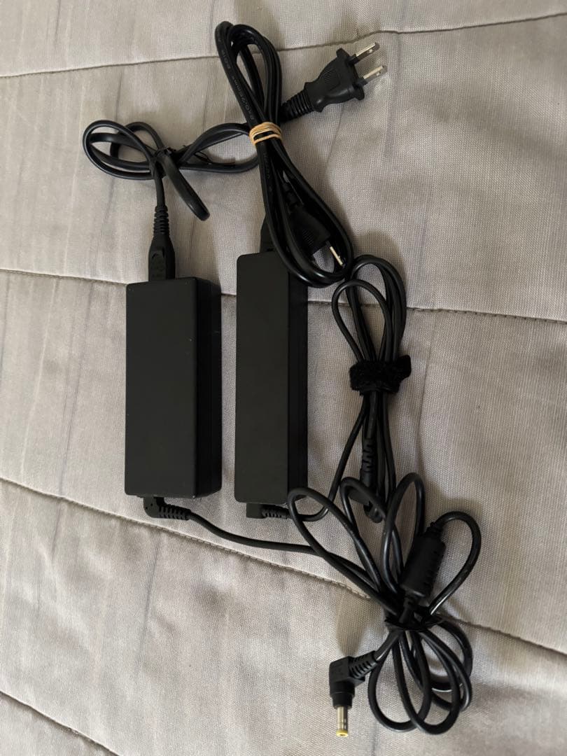 Windowsタブレット本体 Fujitsu Arrows Tab Q739 A/B i5 4GB 128GB