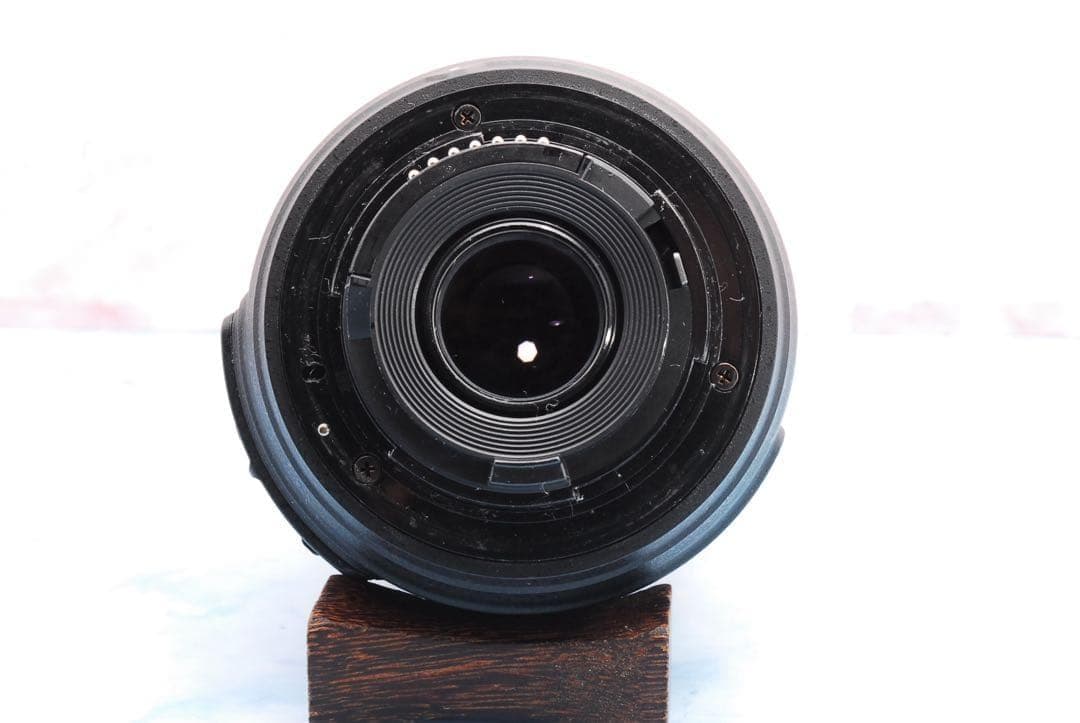 ニコン D3300☆一眼レフカメラ☆バッグ付☆美品＆S数少☆初心者向け