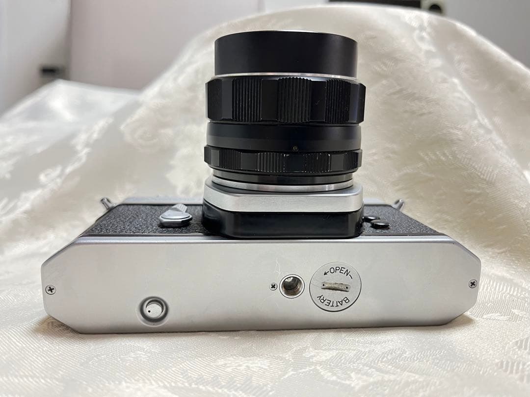 PentaxSpotmatic Fと明るいレンズf1.8/55mmTakumar