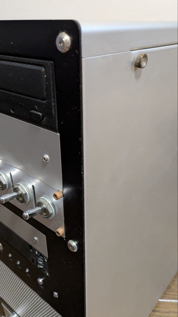 win10 16GB 2T i5 7600 アルミケース デスクトップパソコン