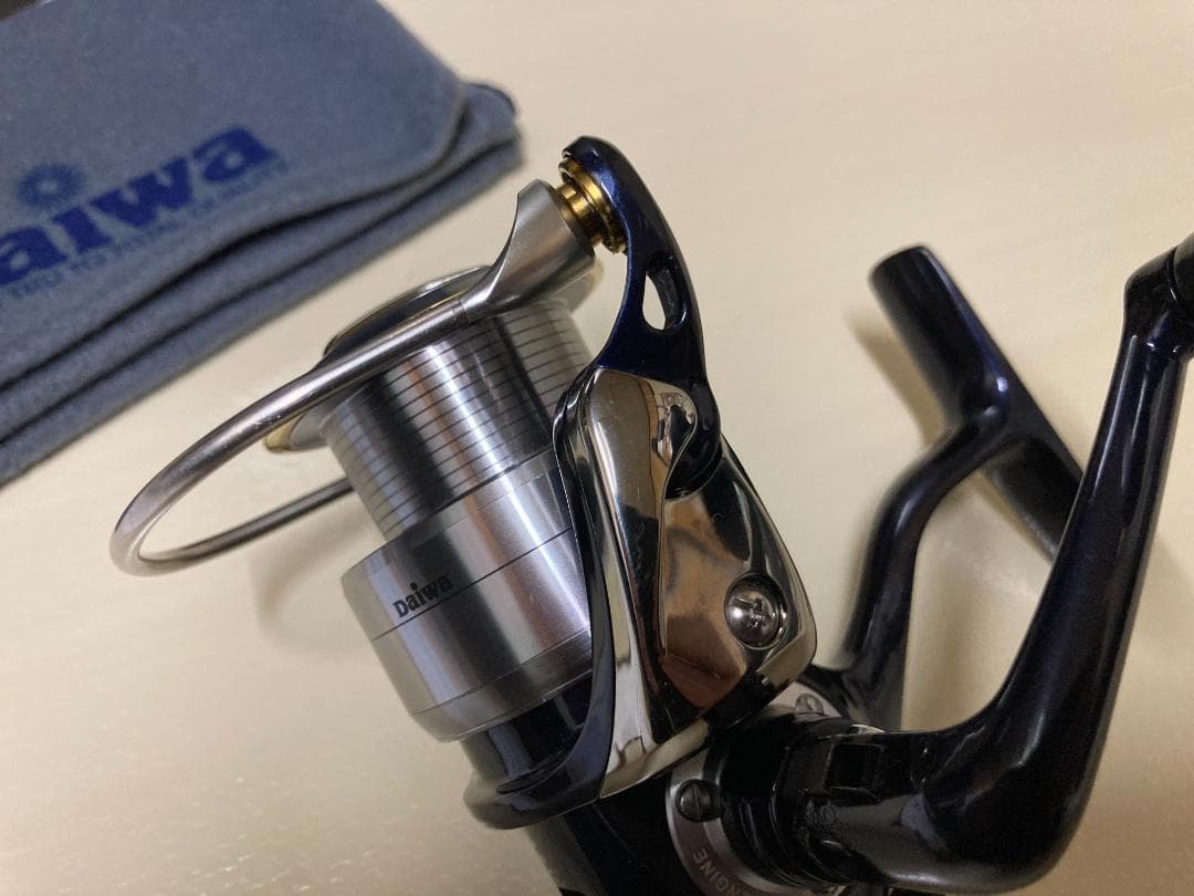 ダイワ　スピニングリール　セルテート　2500　美品