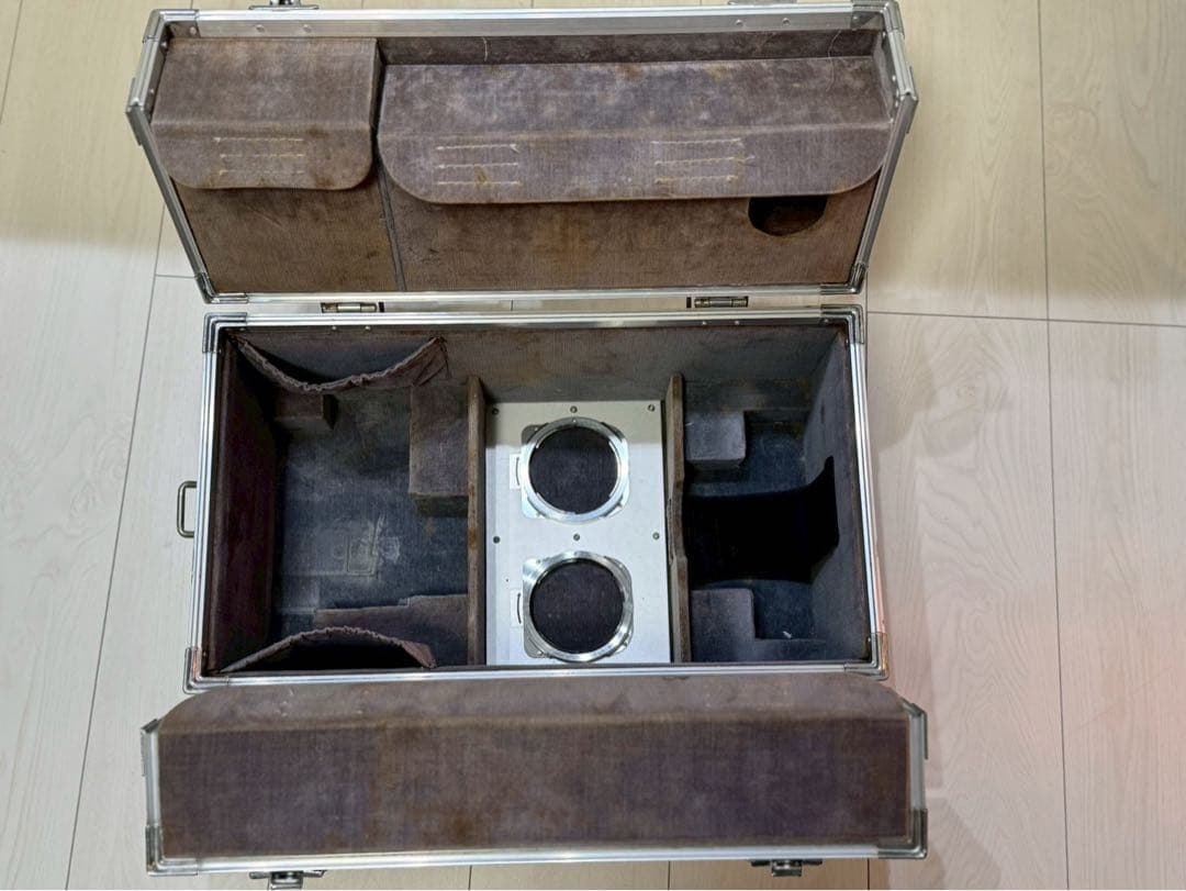 Pentax 6x7 バケペン 105mm F2.4含レンズ3本 木製グリップ付