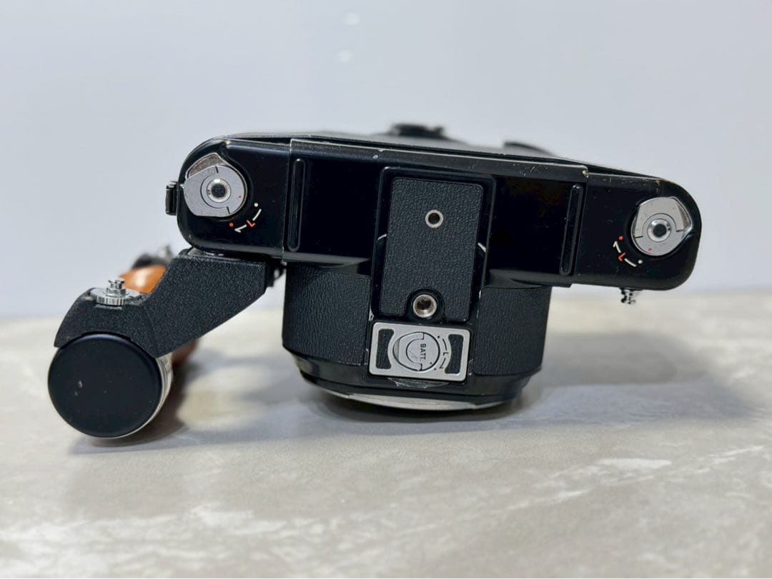 Pentax 6x7 バケペン 105mm F2.4含レンズ3本 木製グリップ付