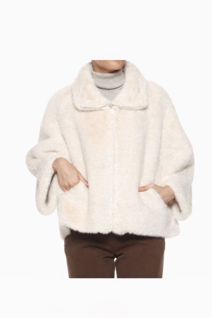 【美品】BARNEYS NEW YORK フェイクファーショートブルゾン