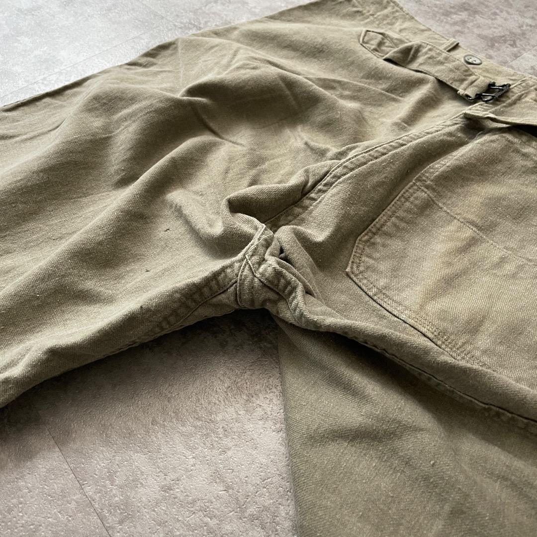 30s スウェーデン軍 実物 針式シンチバック サスペンダーボタンメタル