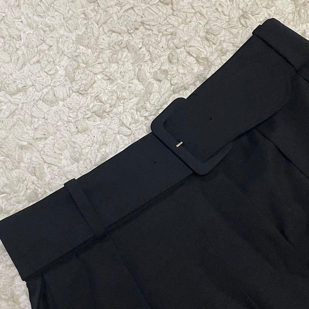 【美品】PATOU ウールプリーツショートパンツ