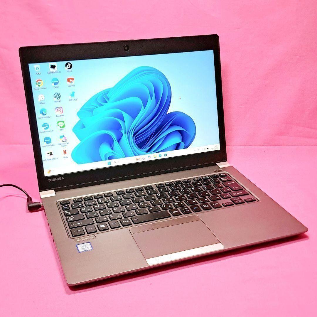 G68 小型軽量 東芝ノートパソコン 第7世代i5/SSD Windows11