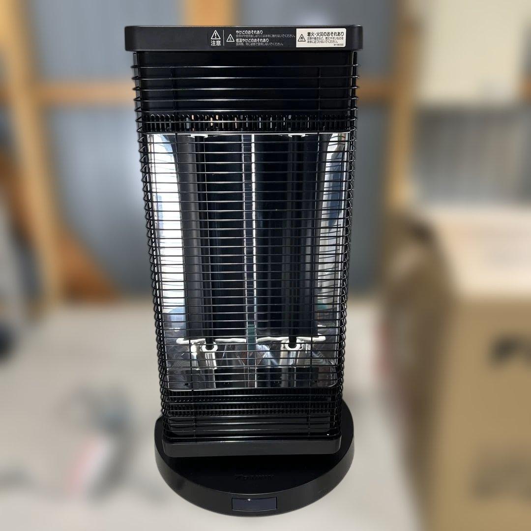 ダイキン　遠赤外線暖房機　セラムヒート　美品　ほぼ未使用。