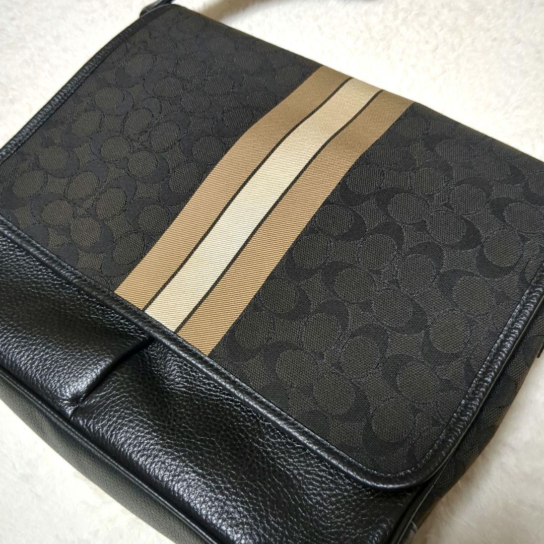 極美品 COACH トンプソン シグネチャー ショルダーバック　C5387