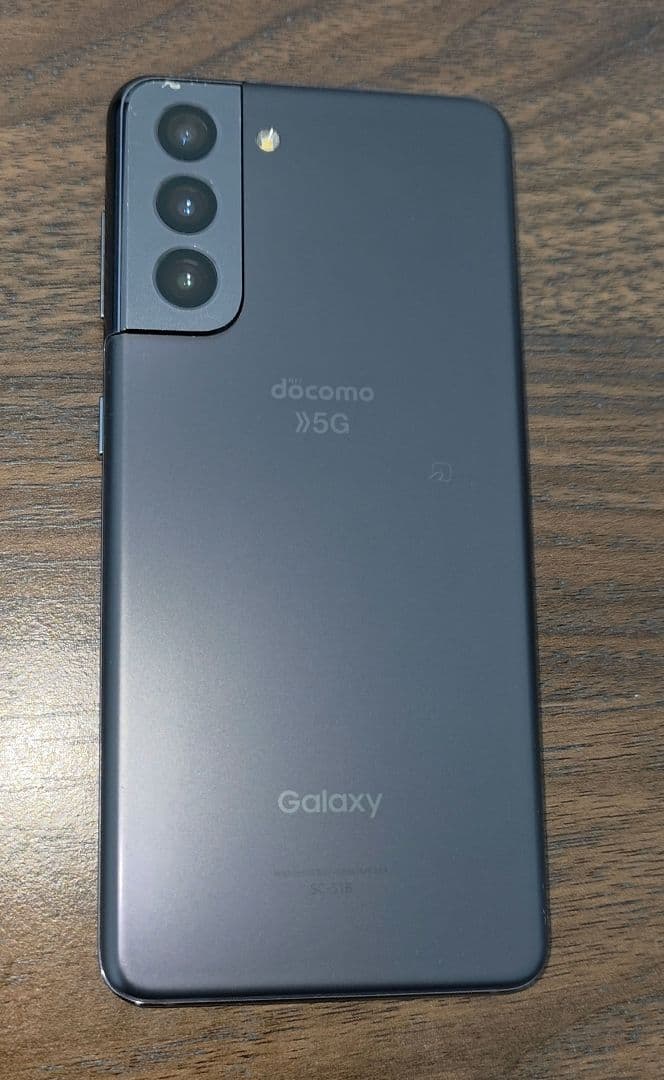 Galaxy S21 docomo グラファイト ケース付き