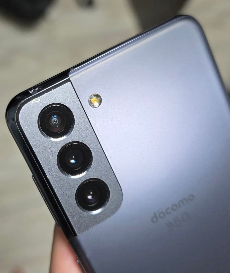 Galaxy S21 docomo グラファイト ケース付き