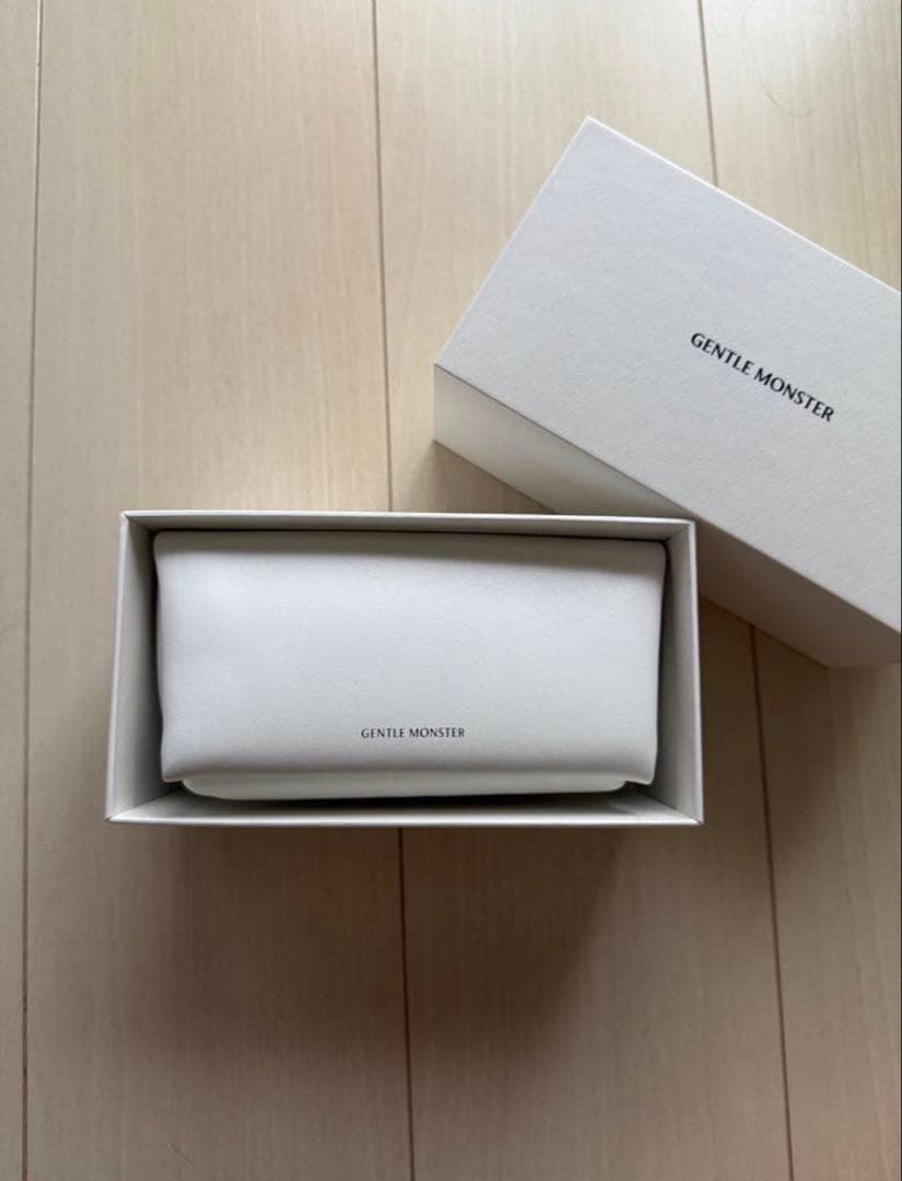 GENTLE MONSTER サングラス　JADE