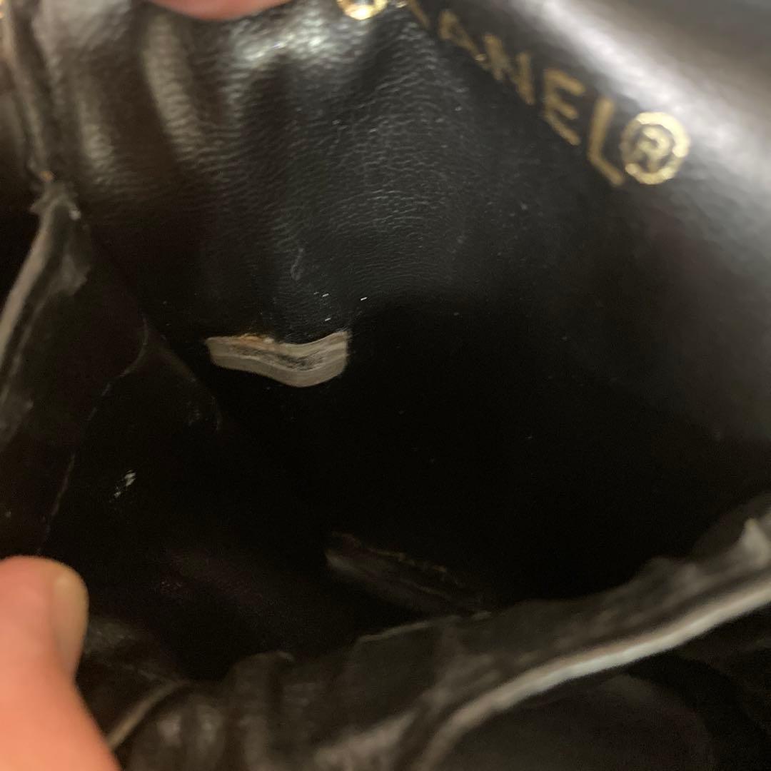 値下げ！CHANEL ブラックレザー バッグ
