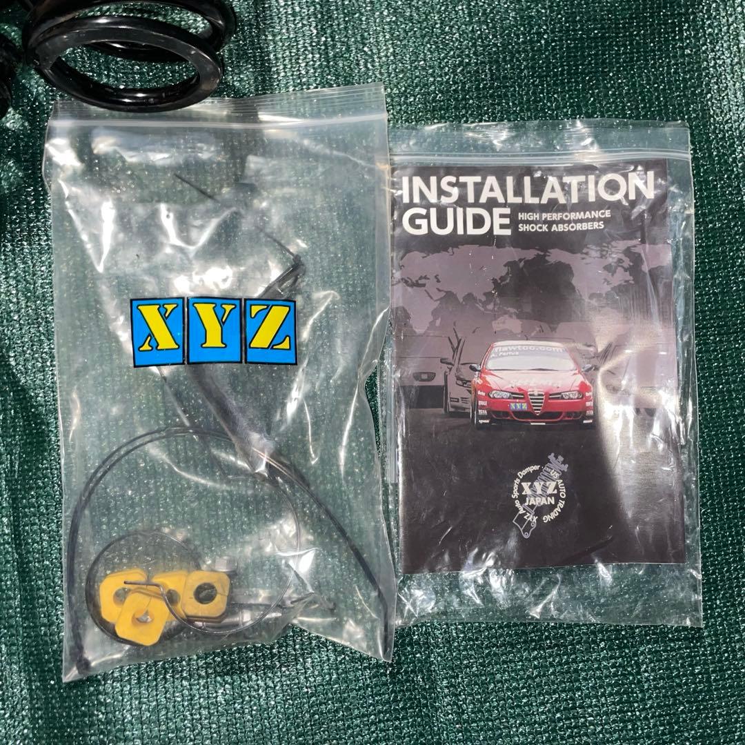 XYZ 車高調 volvo v40用