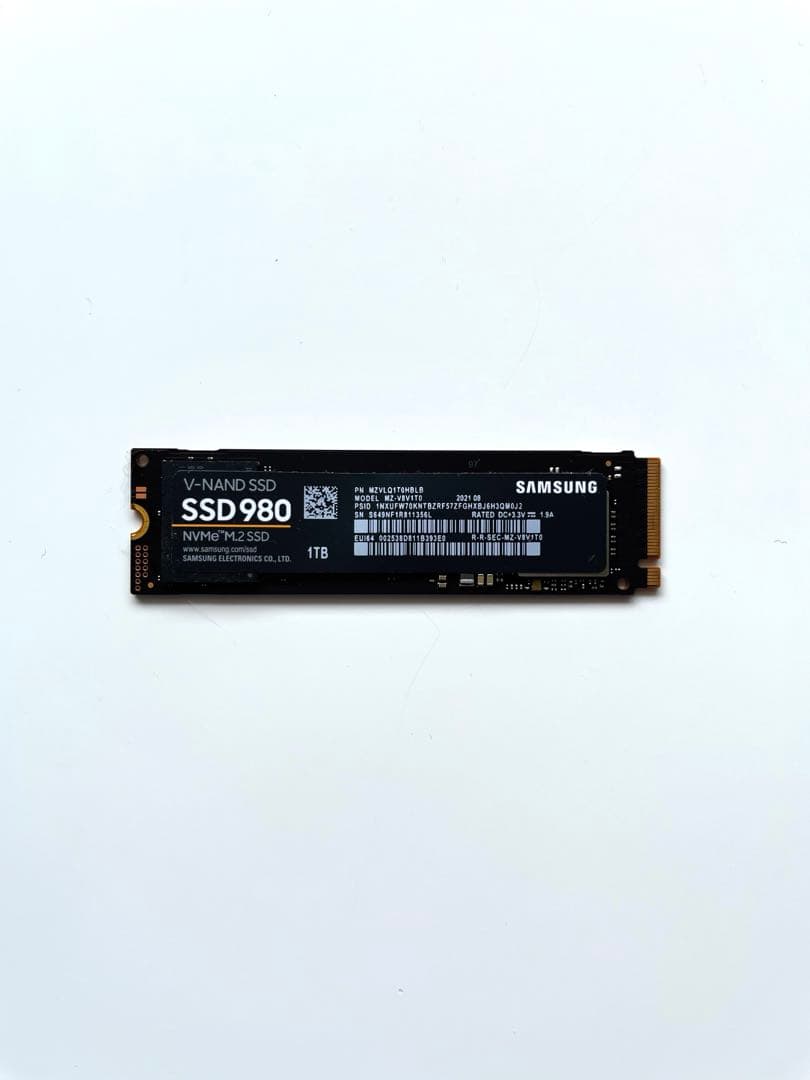 SAMSUN M.2 2280 NVMe SSD 1TB 中古品