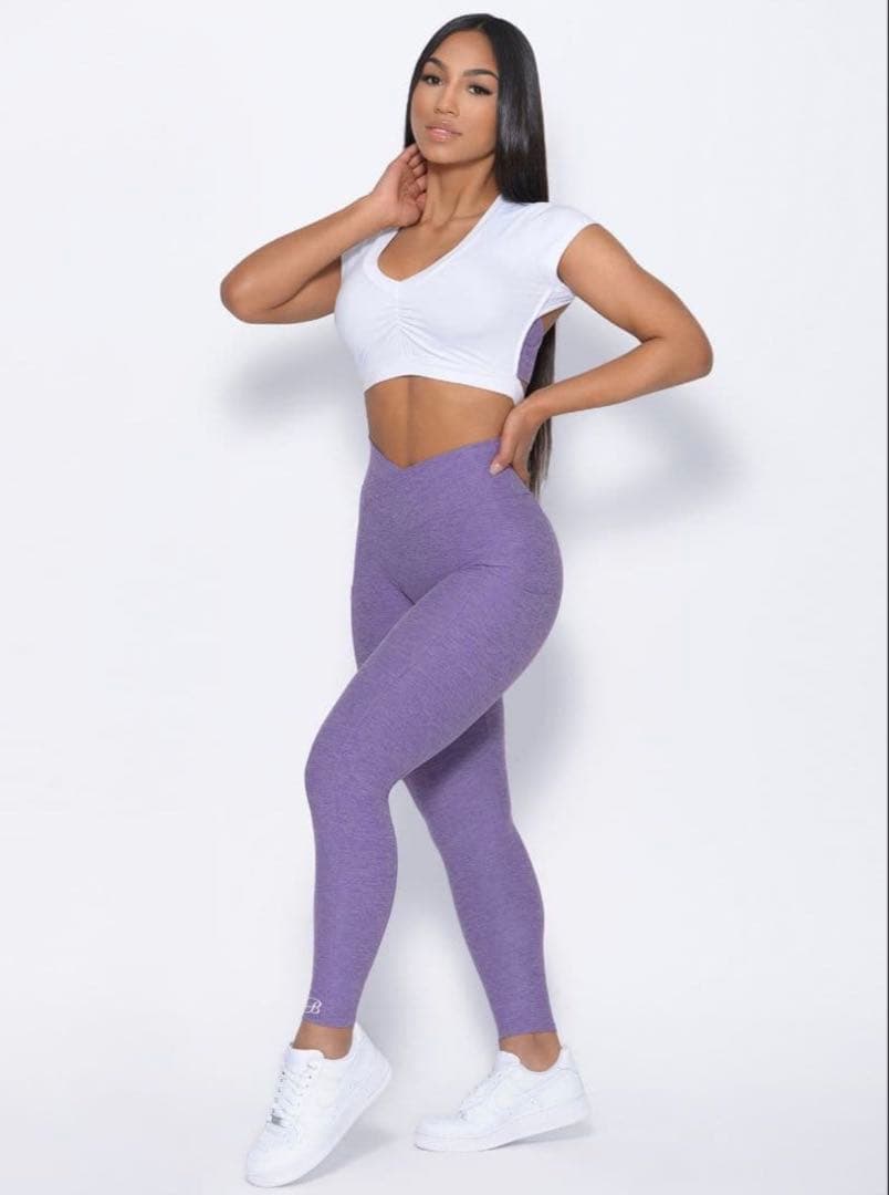 Bombshell SPORTSWEAR(ボムシェルスポーツウェア)