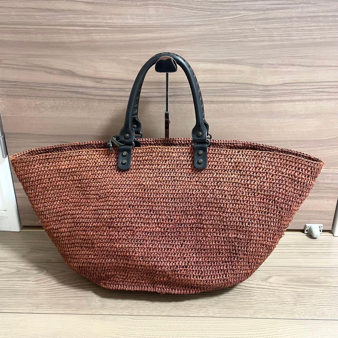 バレンシアガ　カゴバッグ　トートバッグ　ラフィア　シティ　ミラー　編み込み
