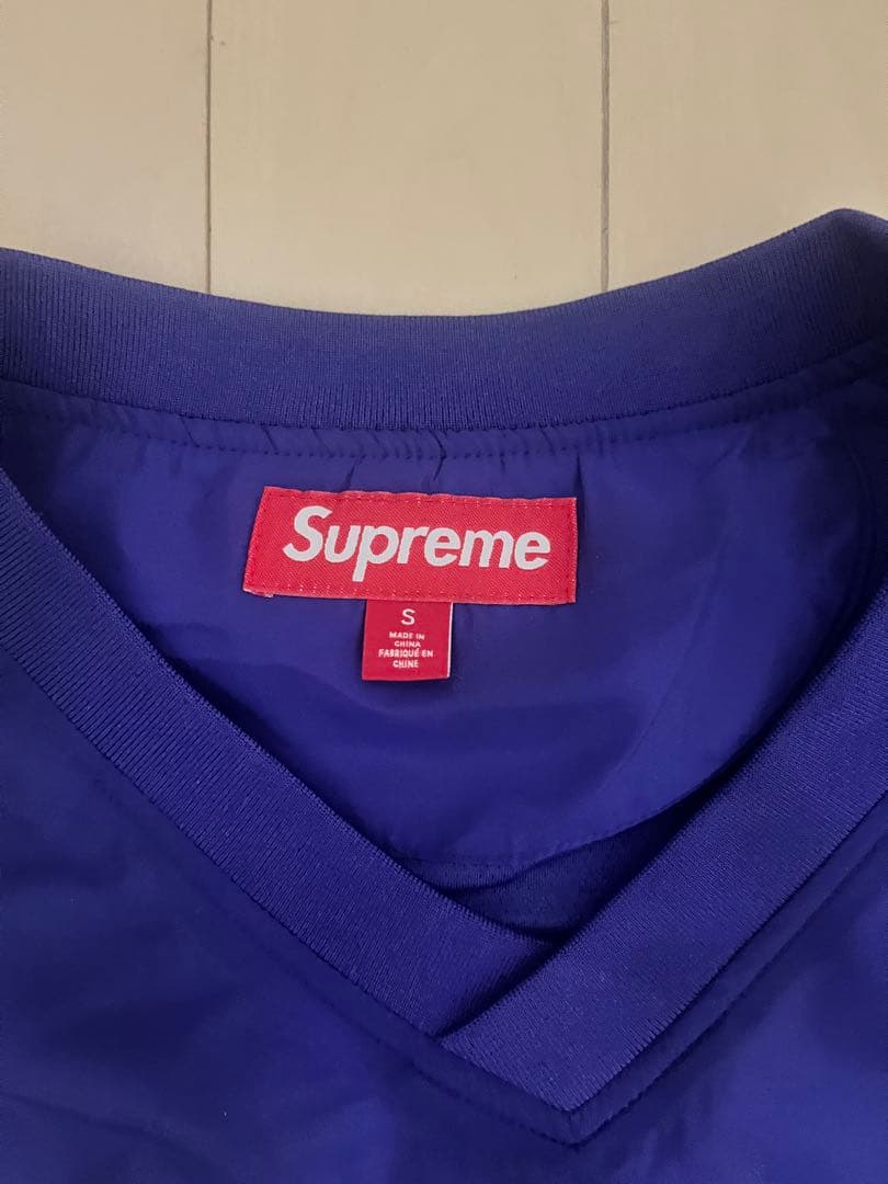 Supreme 紫 ナイロンジャケット S 値下げ可能