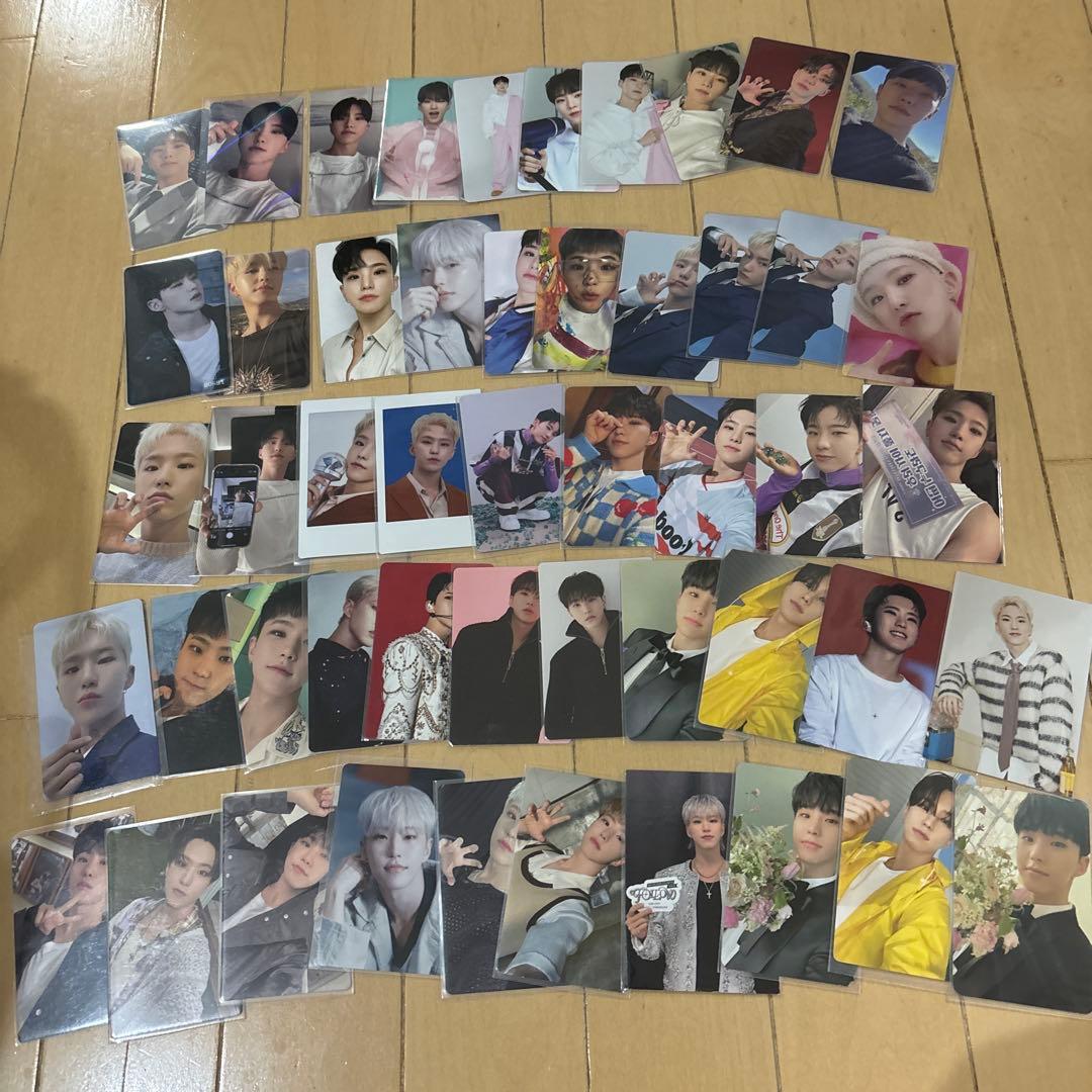 SEVENTEEN グッズ トレカ 缶バッジ 等 約300点