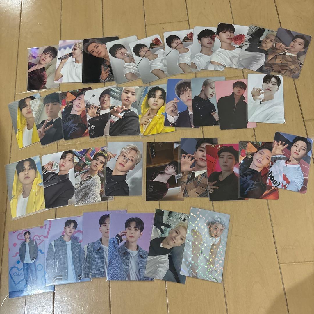 SEVENTEEN グッズ トレカ 缶バッジ 等 約300点