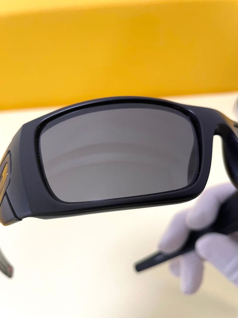 OAKLEY FUEL CELL サングラス OO9096-30