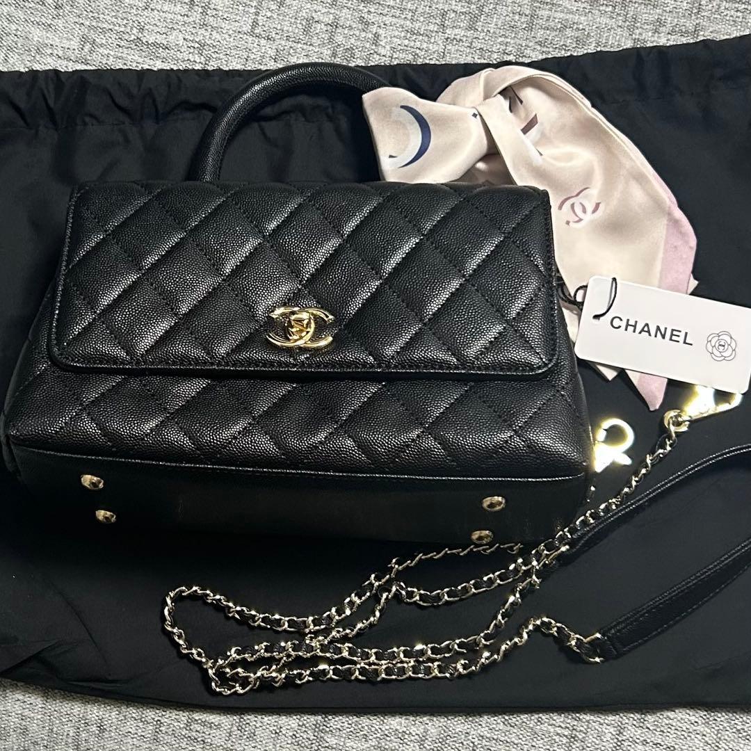 ノベルティCHANELハンドバッグ　ショルダー付き