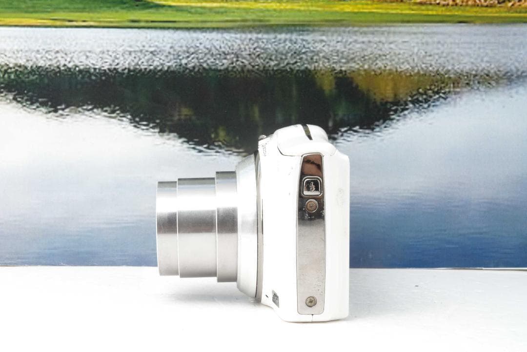 FUJIFILM 富士フィルム FinePix F800EXR