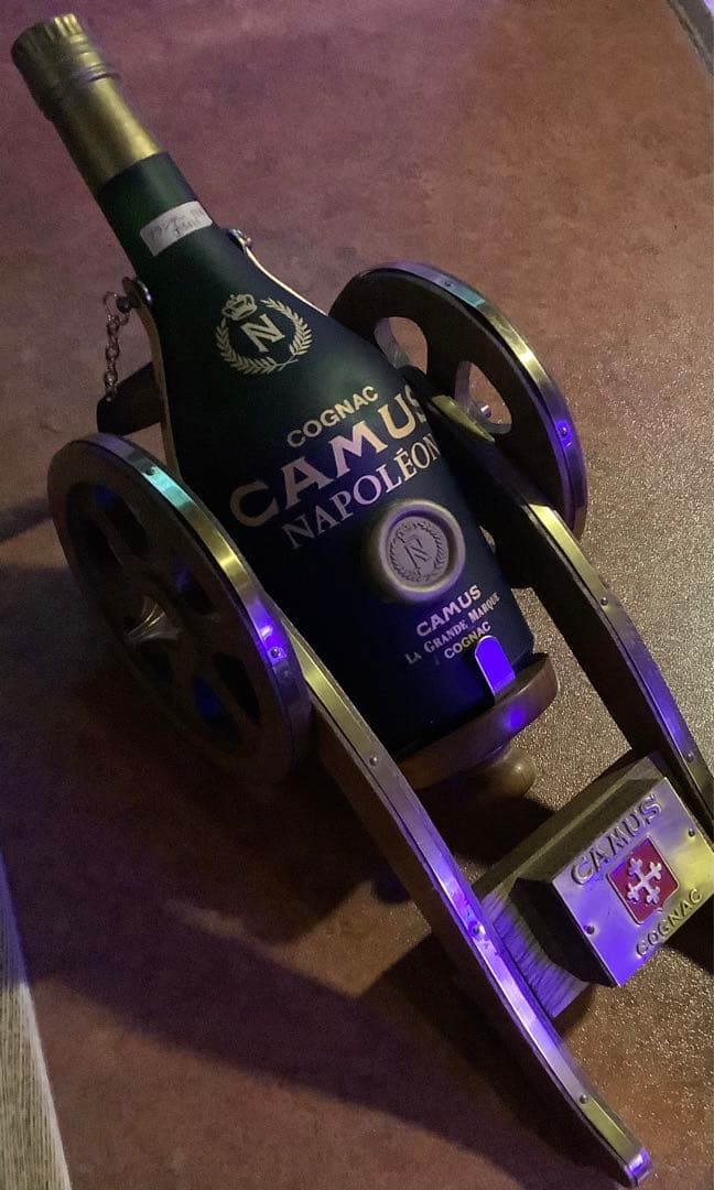 CAMUS NAPOLEON キャノン型ボトル 700ml