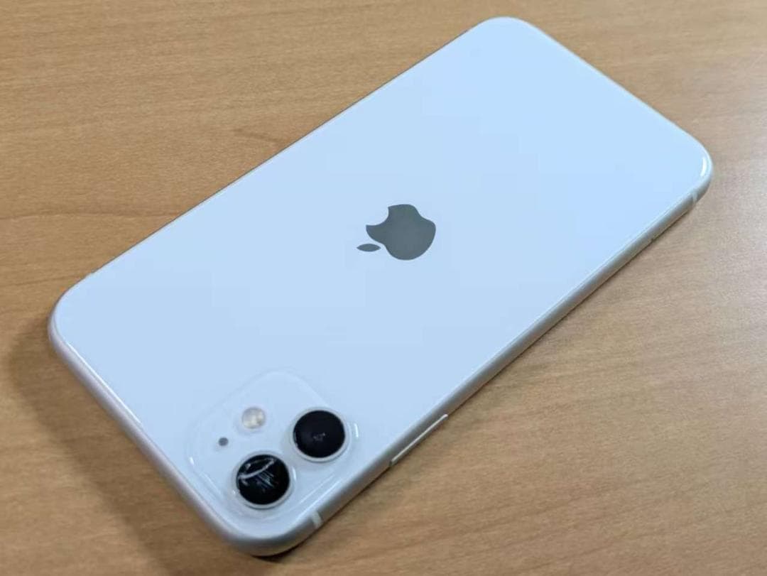 スマートフォン本体 010700I iPhone11 A2221 256GB