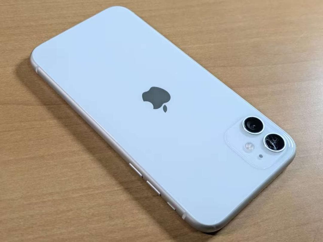 スマートフォン本体 010700I iPhone11 A2221 256GB