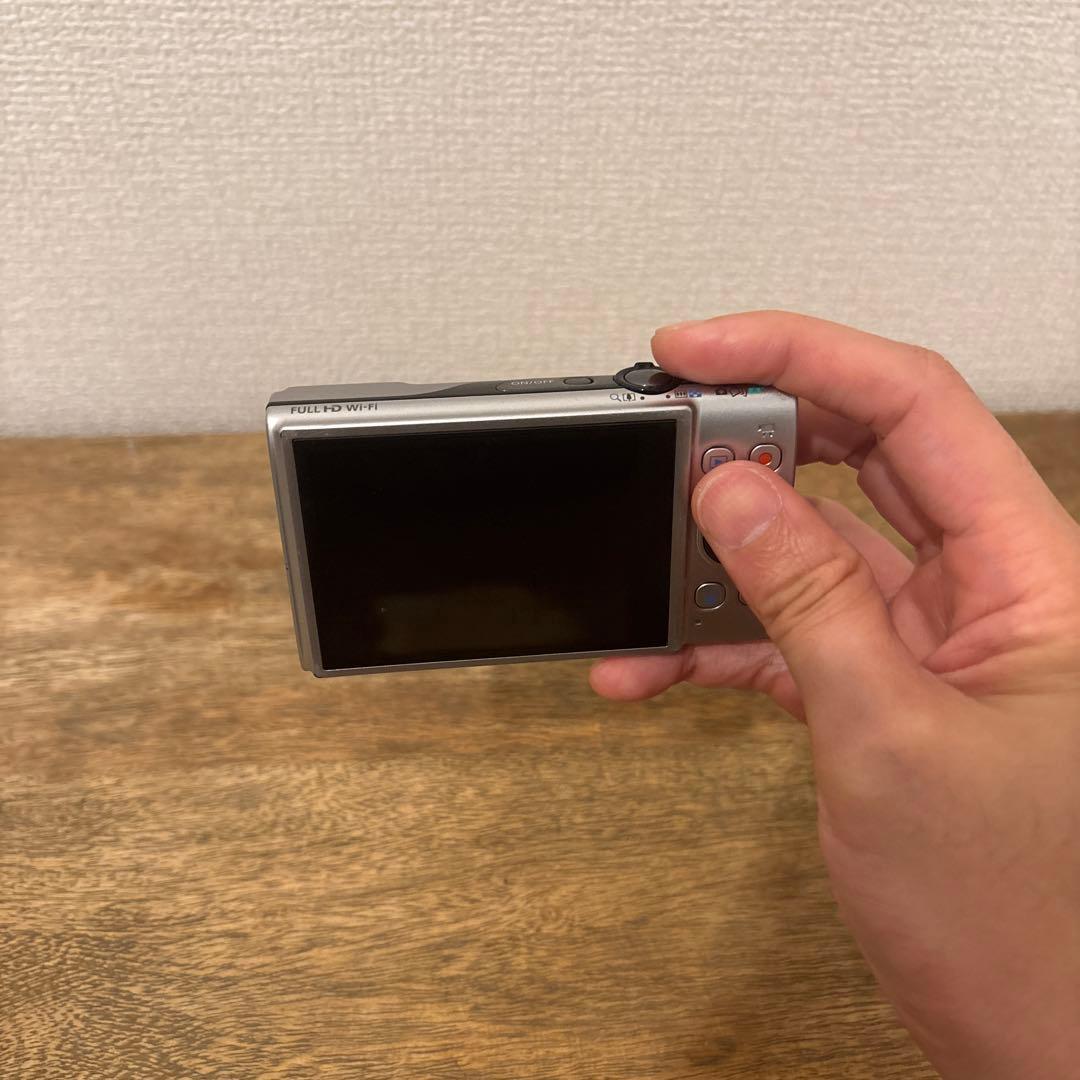 【限定値下げ】Canon デジタルカメラ　IXY640 シルバー　※充電器なし