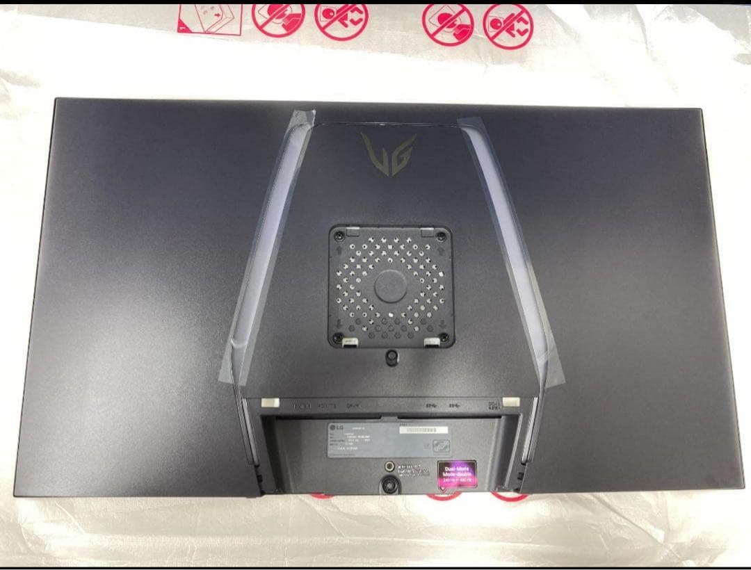 ディスプレイ・モニター本体 LG 32GS95UV