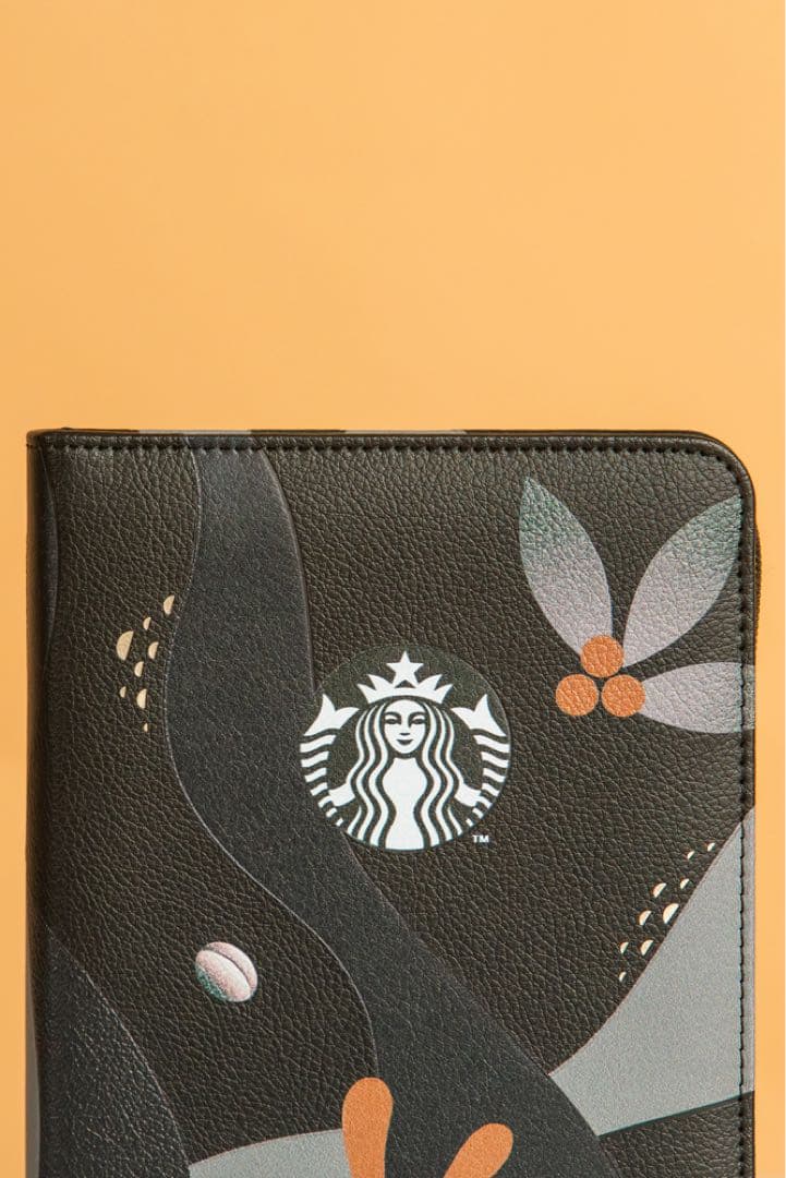 激レア入手困難！お得なセット　海外スタバ2026年ダイアリー