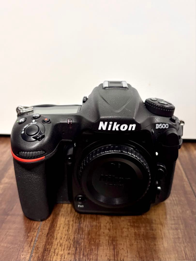 Nikon ニコン　D500 シャッター回数37918回　値下げ