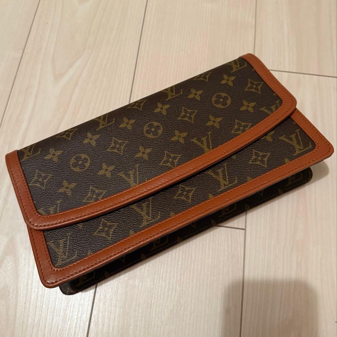 【お値段交渉可】ルイヴィトン　クラッチバック　ポシェットダム　M51812