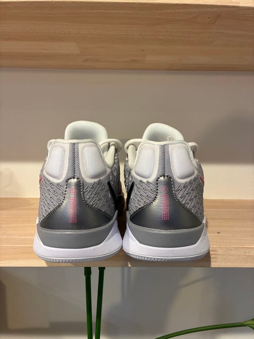 Nike サブリナ2 Lily