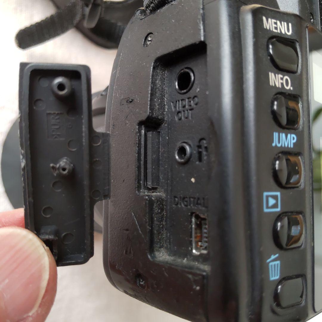 【一眼レフ レンズ2本付き】Canon EOS Kiss Digital N